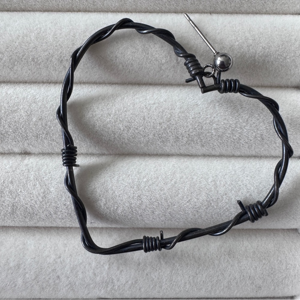 Sterling Silver Barbed Wire Heart Earring (single)